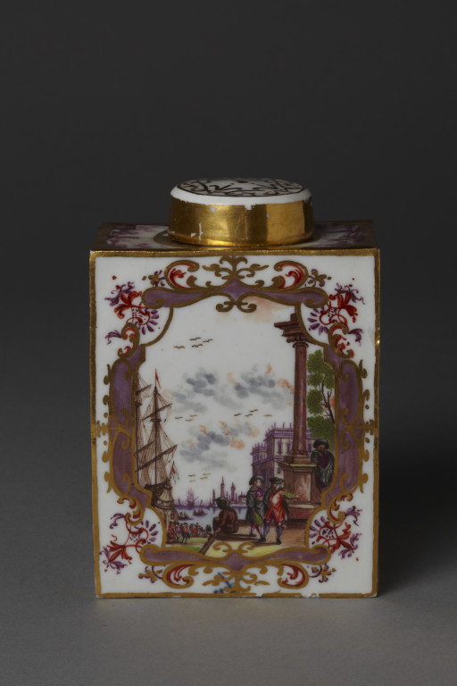 Tea caddy and cover, hard-paste porcelain painted in enamels and gilt, ...