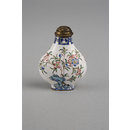 Snuff bottle