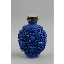 Snuff bottle
