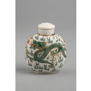 Snuff bottle
