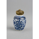 Snuff bottle