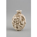 Snuff bottle