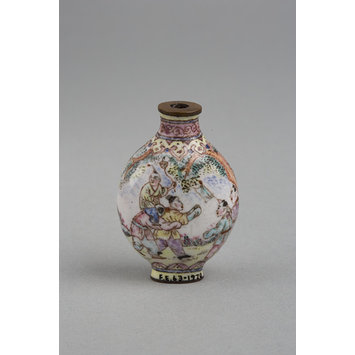 Snuff bottle