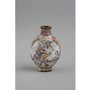 Snuff bottle
