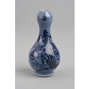 Snuff bottle