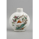 Snuff bottle