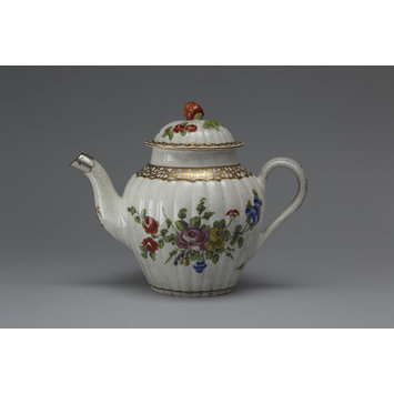 Teapot and cover Teapot and cover