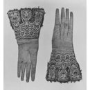 Pair of gloves