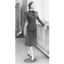 Skirt suit