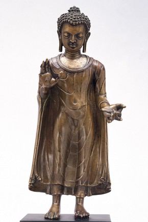 Standing figure of the Buddha Sakyamuni. Museum no. IS.3-2004