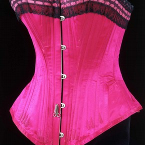 Corset, 1885-1895. Museum no. T.738-1974