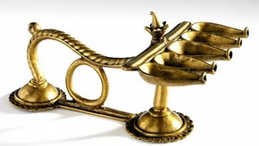 Lamp with five wicks, 1800-1900. Museum no. IS.859-1883