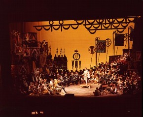 Scene from Wagner's opera The Mastersingers of Nuremberg, Royal Opera House, Covent Garden, London, 1957
