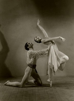 Fonteyn and Somes in Horoscope, black and white photograph, about 1938