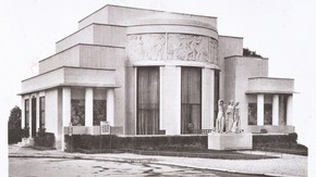 Pavillon de Collectionneur, by Pierre Patout, from 'Architecture Officielle et Les Pavillons: Exposition Internationale des Arts Décoratifs et Industriels Modernes; rassemblées par Pierre Patout', Paris, France, about 1925. Museum no. NAL 382667