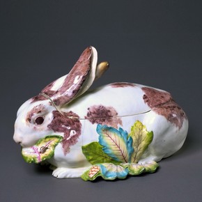 Tureen and cover, Chelsea porcelain factory, about 1755. Museum no. 414:328-1885