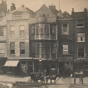 Sir Paul Pindar's Head tavern, Bishopsgate, London, photographed by William Strudwick, about 1865. Museum no. 67:466
