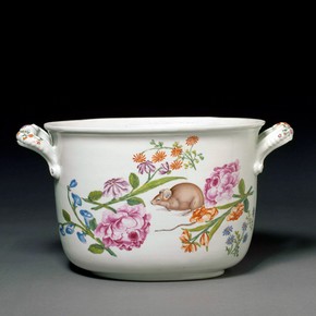 Wine cooler, Vienna, Austrian, about 1740. Museum no. C.180-1938
