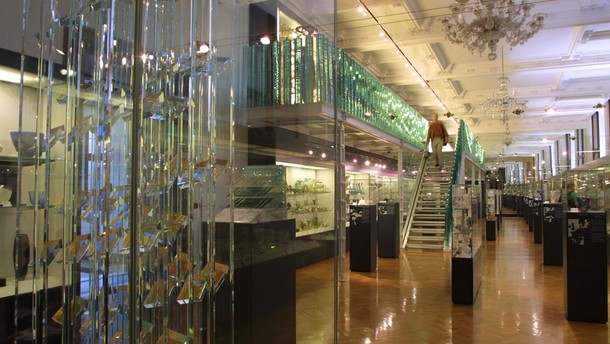 Glass, room 131