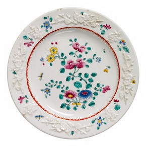 Plate, Bow porcelain factory, London, about 1755. Museum no. 414:80-1885
