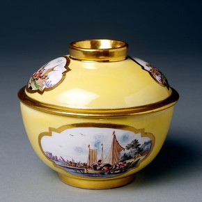Sugar basin and cover, Meissen porcelain factory. Museum no. C.1449-1919