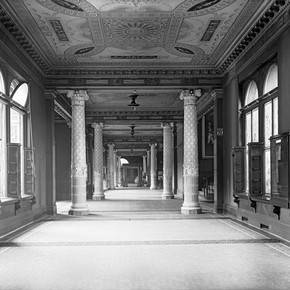 The first ceramic galleries looking towards the West or Ceramic Staircase in 1910.