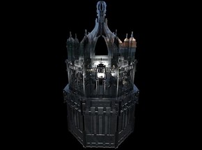'Magic Lantern', Mat Collishaw, 2010. © Mat Collishaw