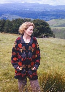 Hawthorn berries jacket, Sasha Kagan, 1997. Museum no. T.167-1997