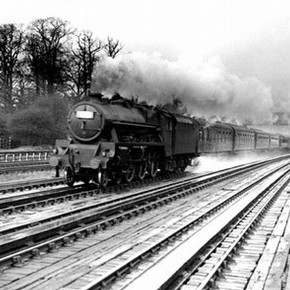 Class 5XP 4-6-0 engine locomotive, London Midland & Scottish Railway express, 1920s. Science and Society Picture Library