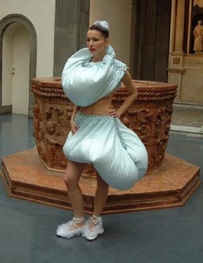 Top and skirt, Disaya Prakobsantisukh, 2002
