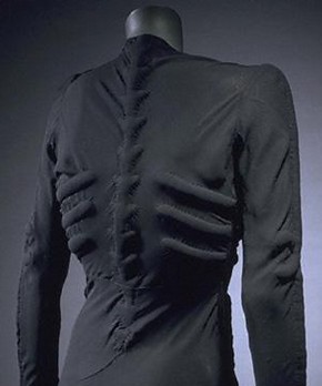'The Skeleton Dress' by Elsa Schiaparelli, 1938, Museum no. T.394-1974