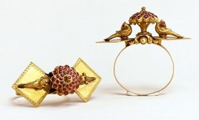 Pair of armlets, about 1870, Museum no. 1014-1872