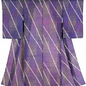 Kimono for a woman, 1930-50. Montgomery Collection