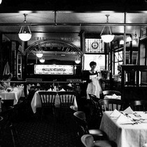 The restaurant at Whitelocks, Leeds. Photograph by Keith Parkinson for SAVE
