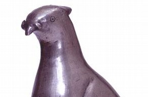 Figure of a dove, 1700-30. Museum no. M.561-1926, Croft Lyons bequest