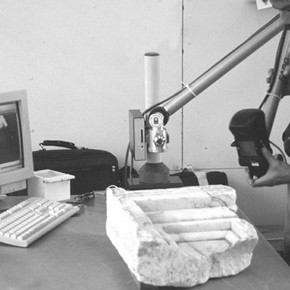 Figure 2. Laser scanning of a coffered block in the Acropolis.