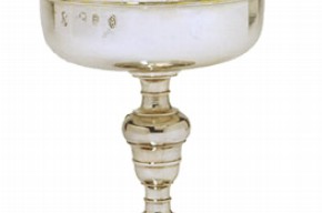 Ciborium, Benjamin Pyne, 1712-13. Museum no. M.75-1933, bequeathed by Major Thomas Sutton Timmis