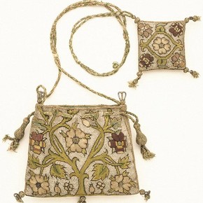 Purse and pincushion, 1600-1625, Museum no. 316-1898