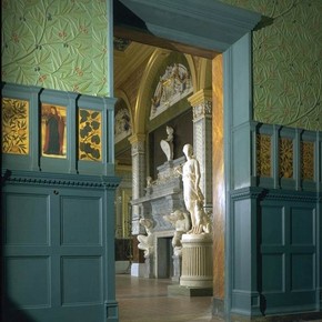 General view of the Green Dining Room, decorated by Morris
