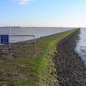 Victorian stone breakwater, Beacon Hill