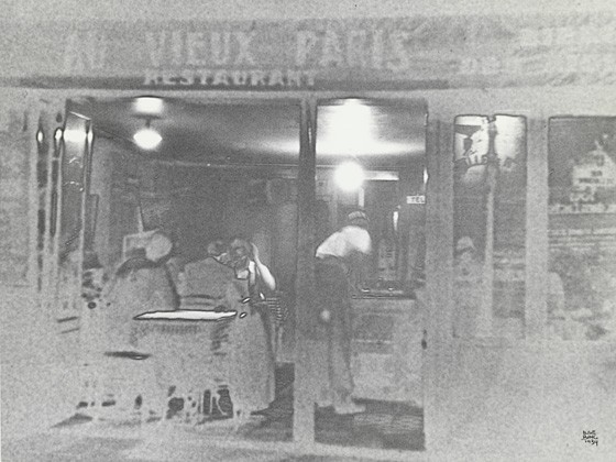 Ilse Bing, 'Au vieux Paris', 1934. Museum no. E.3051-2004, © Estate of Ilse Bing Wolff