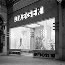 Jaeger, Victoria Street, London. John Duncan Miller (active 1930–47), 1931. Photograph by Dell & Wainwright, 1931. Architectural Press Archive/RIBA Library Photographs Collection