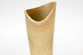 Flared & waisted tube form, Steve Howlett, 2005
