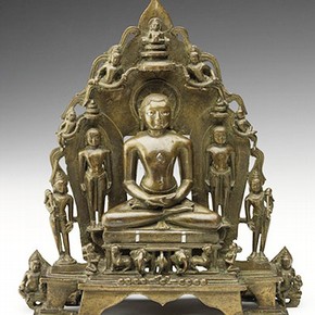 Altarpiece with Three Jinas, 1000. Museum no. IS.10-1968