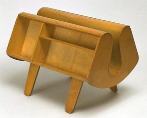 Isokon Penguin Donkey Bookcase, Designed by Egon Riss and Jack Pritchard, 1939, Manufactured by Isokon Furniture, London, Plywood. Museum no. W.19-1993. Given by Mr J.E.Tinkler
