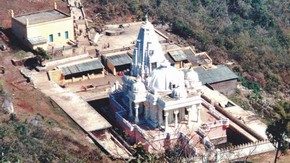View of Sammet Shikhar, Raju Shah, 2006
