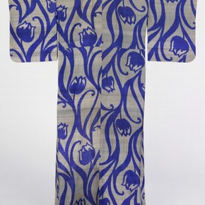 Kimono, 1910-1930. Museum no. FE.144-2002