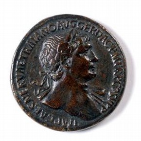 Roman medal with patina, 105 AD. Museum no. A.708-1910