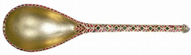 Gold spoon, late 16th century-early 17th century. Museum no. IS.34-1925