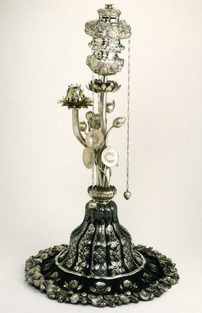 Huqqa or pipe, Calcutta, India, around 1865. Museum no. IS.2510